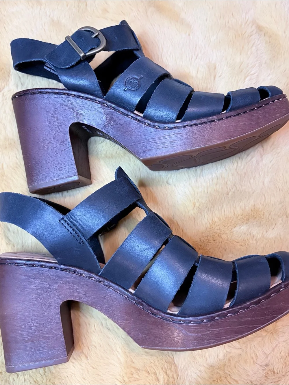 Born Women’s 9M Black Leather Platform Block Heel Fisherman Sandals